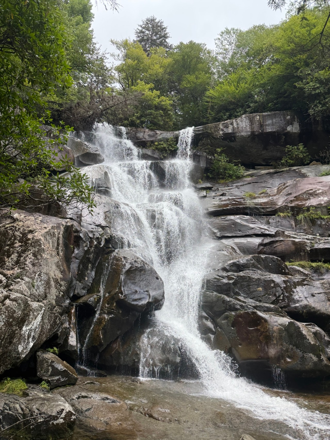 Where the water&nbsp;falls